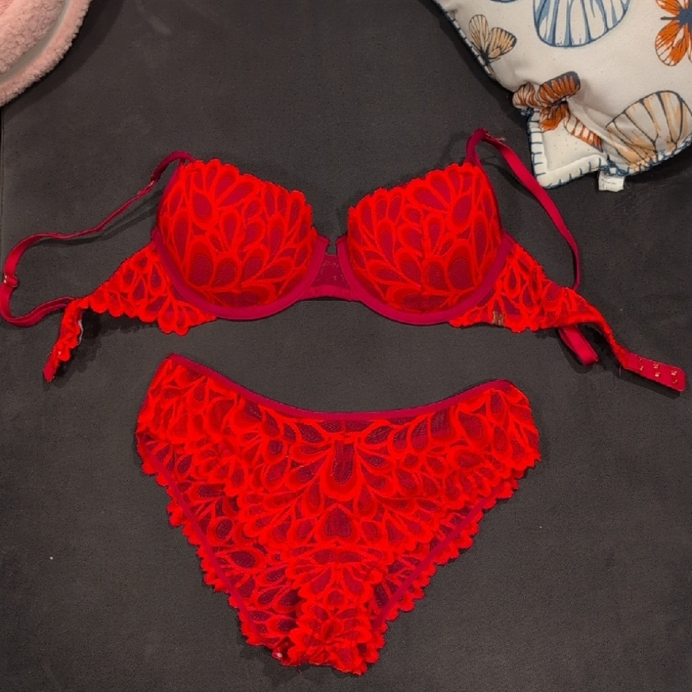Savage X Fenty Red Lingerie Set